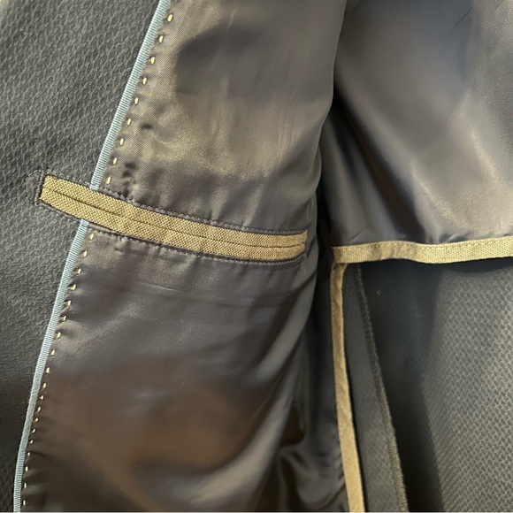 Calvin Klein Navy Blue Suit Jacket (matching pants in separate listing) - Picture 6 of 7